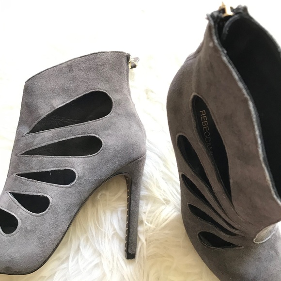Rebecca Minkoff Acadia Gray Suede Cut Out Round Toe Heeled Ankle Booties - Picture 8 of 8